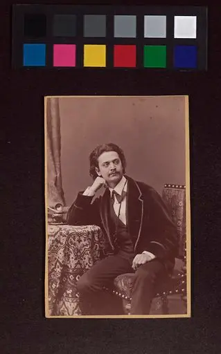 Photo of Popper